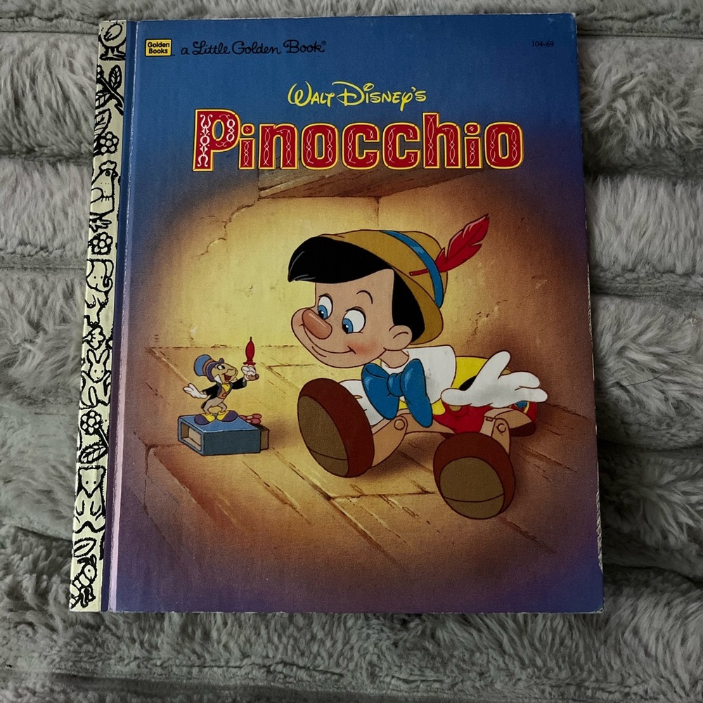 💜 Disney’s Pinocchio A Little Golden Book